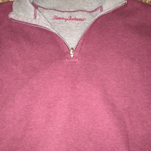 Tommy Bahama Reversible 1/4 Zip XL Sweater - Picture 4 of 5